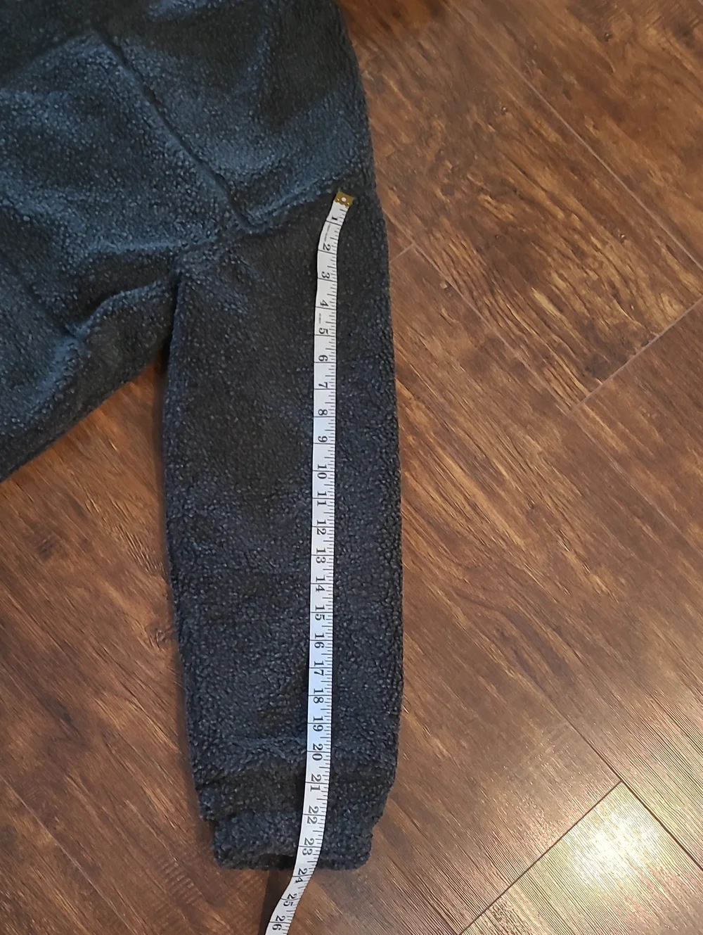 Urban Outfitters Gray Sherpa Coat With Attached Hood Pockets Fully Lines Size M